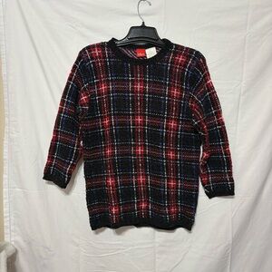 vintage Liz & Co. women's sweater with a red and blue plaid pattern.